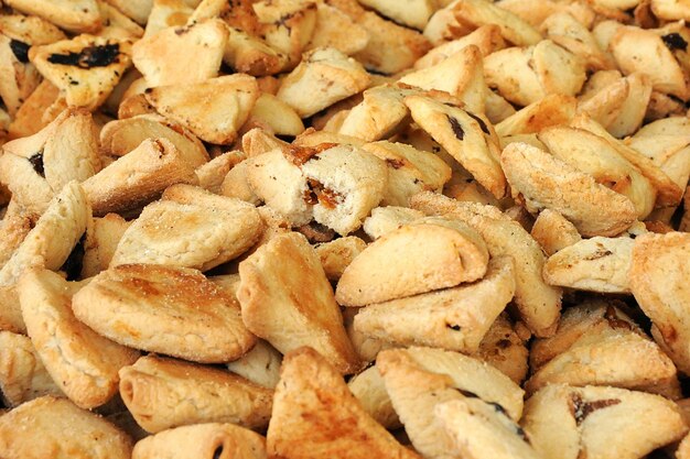 Hamentashen na sprzedaż na jerozolimskim rynku