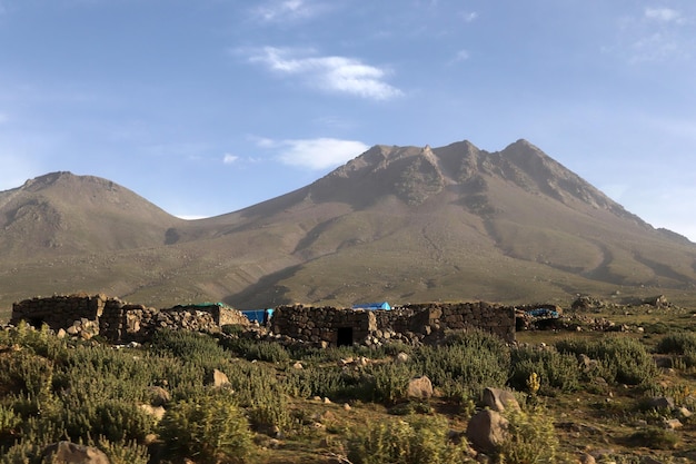 Hasan Mountain to wulkaniczna góra Turcja