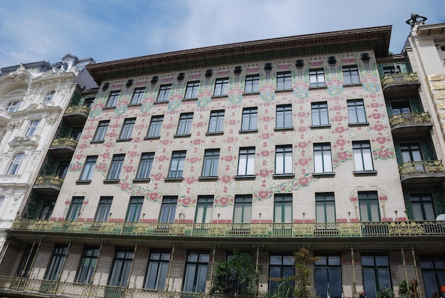 Haus In Der Linken Wienzeile In Wien Osterreich