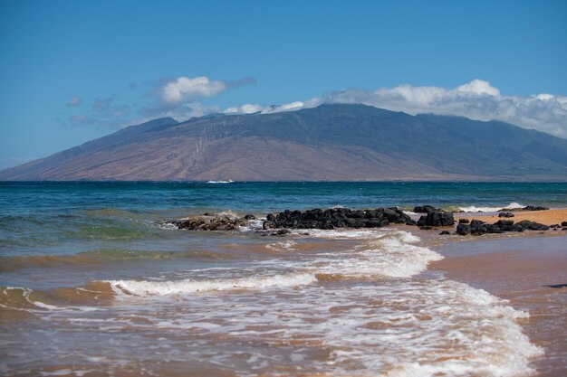 Hawaje plaża hawajski ocean aloha wyspa maui tropikalna plaża panorama