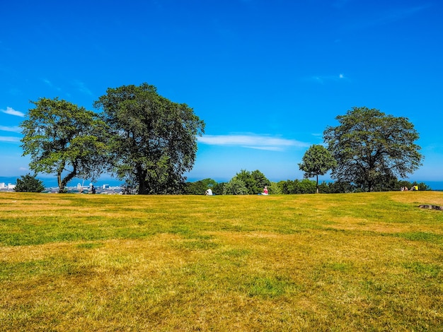 HDR Calton Hill w Edynburgu