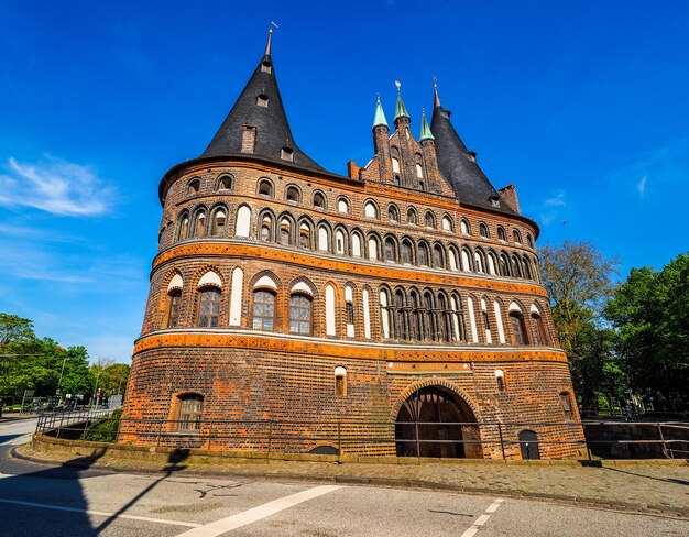 HDR Holstentor Holsten Gate w Lubece