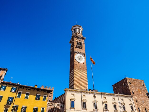 HDR Piazza delle Erbe w Weronie