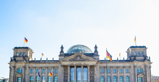 HDR Reichstag w Berlinie