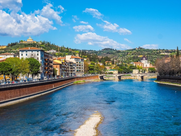 HDR River Adige w Weronie