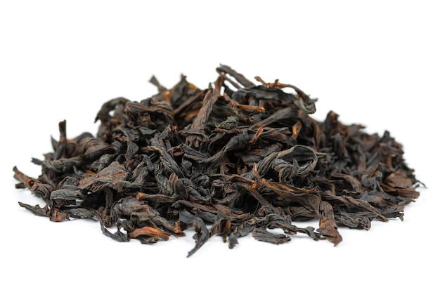 Herbata Oolong dahongpao na białym tle