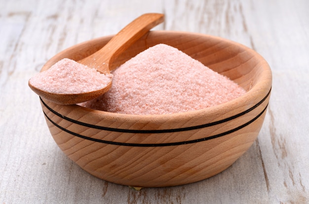 Himalayan pink crystal salt