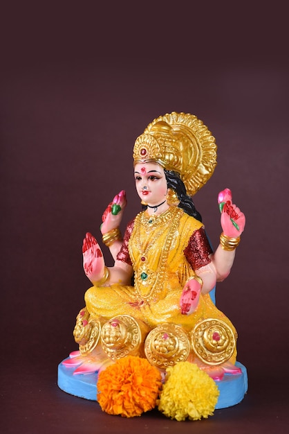 Hinduska Bogini Lakshmi Na Fioletowym Tle