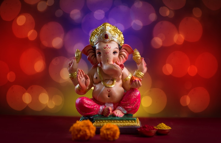 Hinduski bóg Ganesha na Blured bokhe, Ganesha Idol.