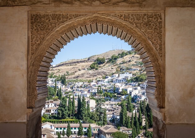 Hiszpania, Region Andaluzji, Panorama Miasta Granada Z Punktu Widokowego Alhambra