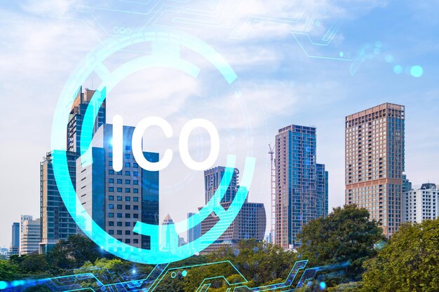 Hologram Ikony Ico Nad Panoramą Bangkoku Centrum Projektów Blockchain W Azji Koncepcja Początkowej Oferty Monet Podwójna Ekspozycja