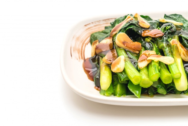 Hong Kong Kale smażone w sosie ostrygowym z czosnkiem