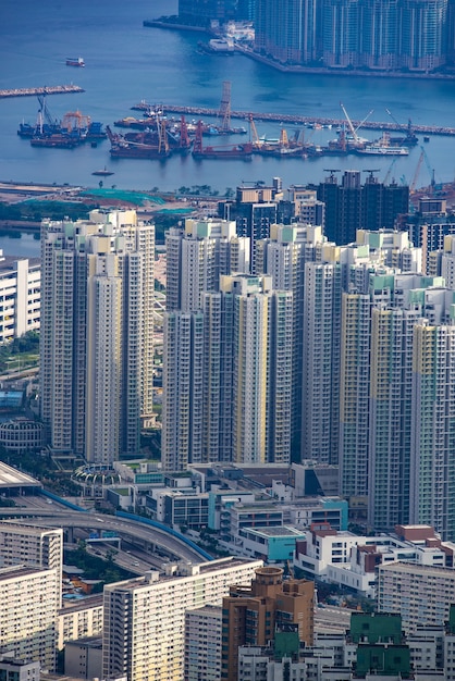 Hongkong Victoria port miasta krajobraz, centrum biznesowe miejskie z panoramą budynku wieża, scena dzielnicy Azji z widokiem na architekturę wieżowca do podróży