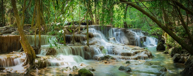 Huay Mae Kamin Wodospad Park Narodowy