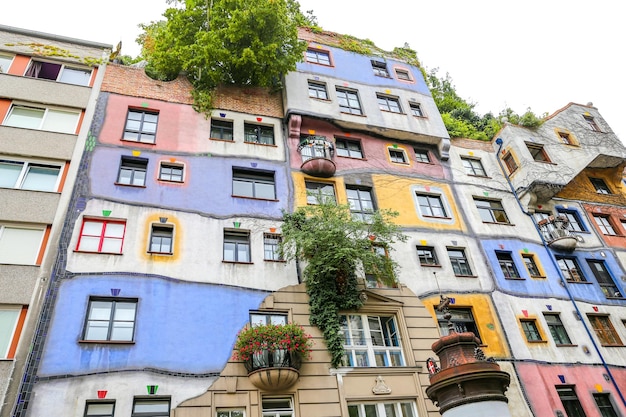 Hundertwasserhaus w Wiedniu Austria