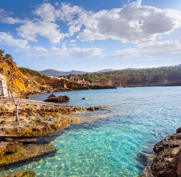 Zdjęcie ibiza cala xarraca w sant joan of balearics