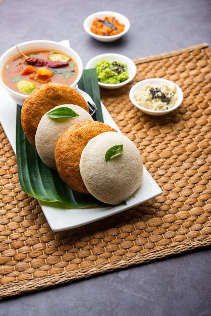 Idli Vada sambar