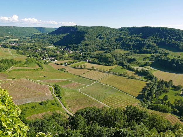 Idylliczny Widok Gruntów Rolnych W Regionie Jura We Francji