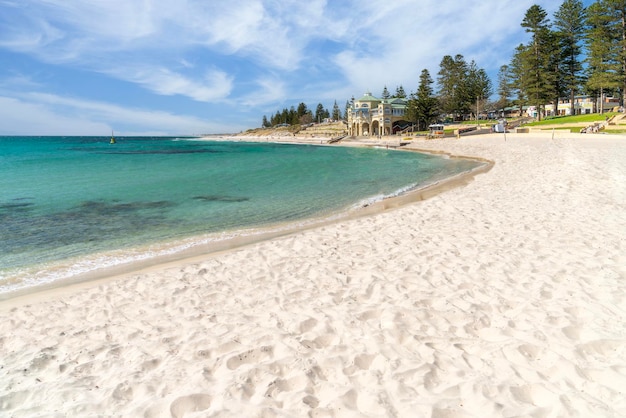 indiana herbaciarnia wewnątrz budynku w Cottesloe Beach w Perth w Australii