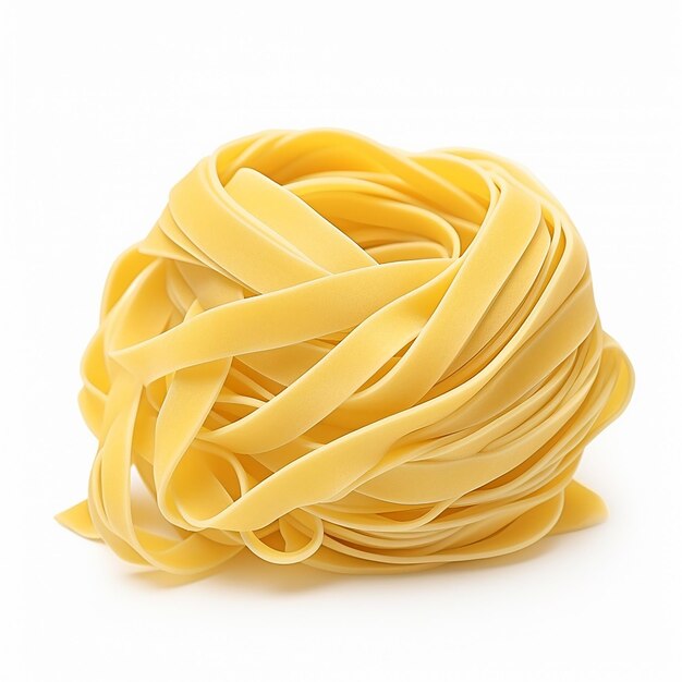 Izolowana Fettuccine Pasta Elegance na białym tle