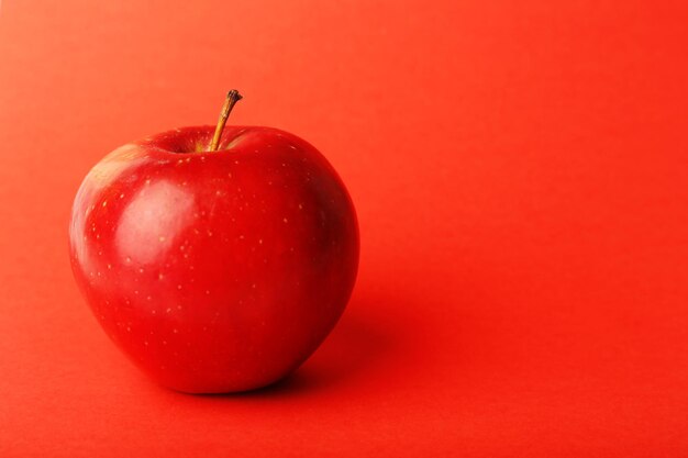 Jabłko na kolor tła