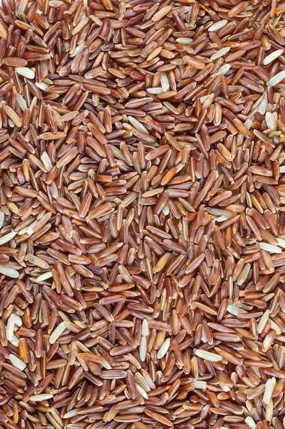 Jagoda ryżowa na drewnianym tle