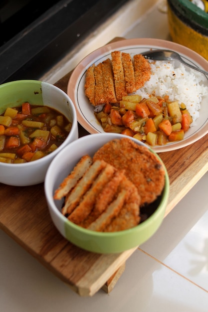 japońskie tofu katsu curry ręcznie robione jedzenie