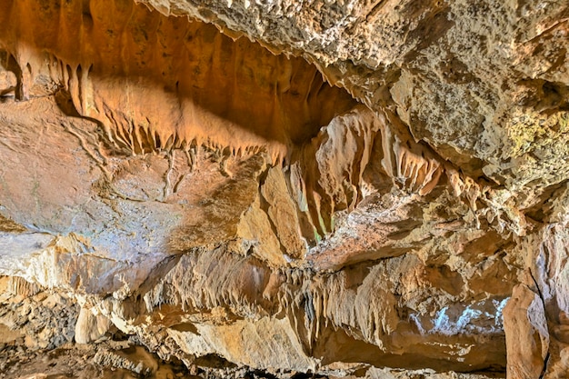 Jaskinia wodna sierra de baza granada