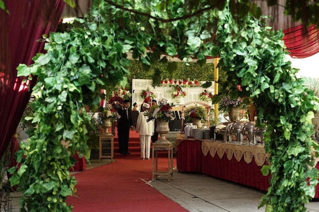 Jawajska suknia ślubna ceremonia ślubna ślub łuk ślub moment ślub jedzenie