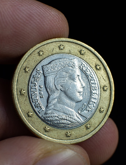 Jedno euro z bliska zdjęcie
