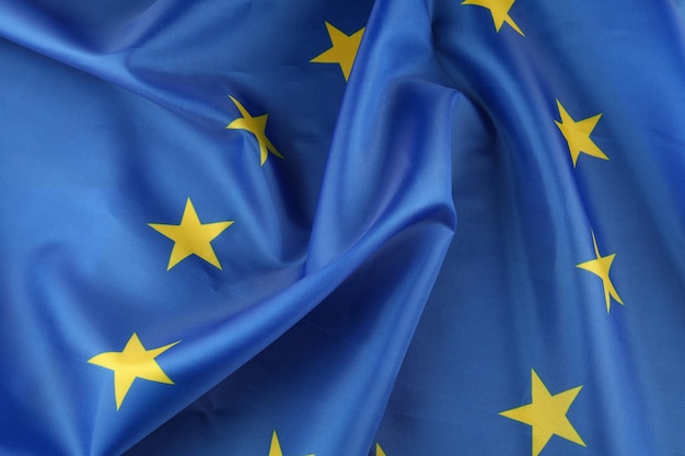 Jedwabna flaga UE z bliska
