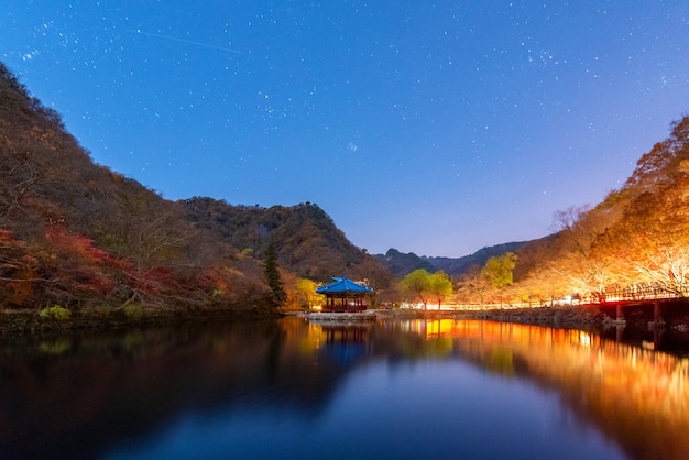 Zdjęcie jesień w naejangsan nationnal park, korea południowa