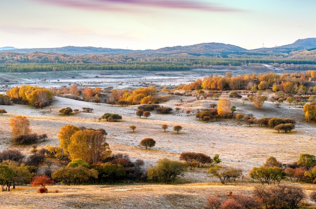 Jesienne łąki Mongolii Wewnętrznej