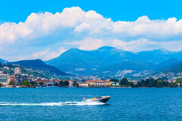 Jezioro Lugano i miasto Szwajcaria
