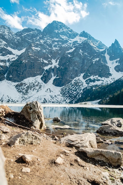 Jezioro Morskie Oko tatry Polska wiosna