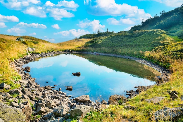 Jezioro W Górach