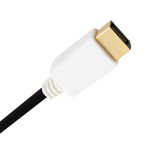 Kabel komputerowy HDMI na białym tle