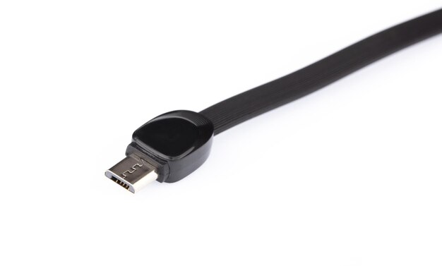 Kabel USB ładowarki na białym tle