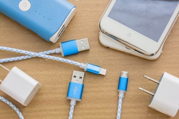 Kable do ładowania USB do smartfona i tabletu