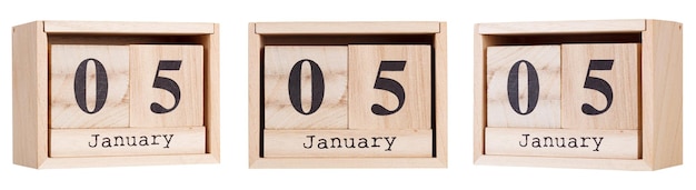 Kalendarz drewniany zestaw dat miesiąca 05 stycznia na białym i przezroczystym tle