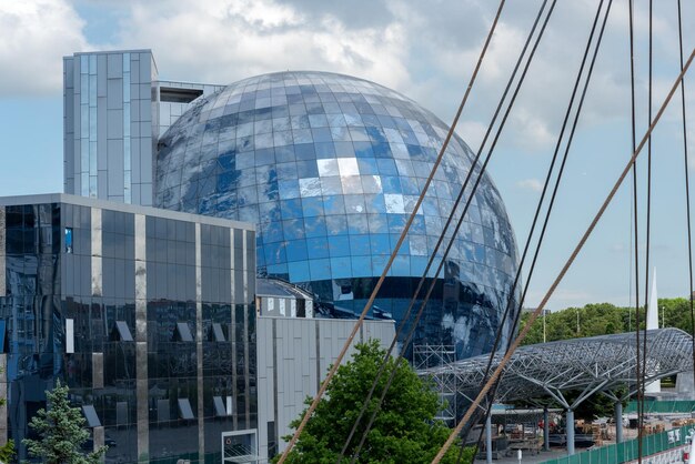KALININGRAD ROSJA 5 CZERWCA 2021 Panoramiczny widok na World Ocean Museum