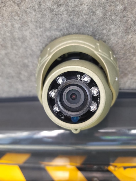 Kamera CCTV bezpieczeństwa w kabinie ciężarówki górniczej