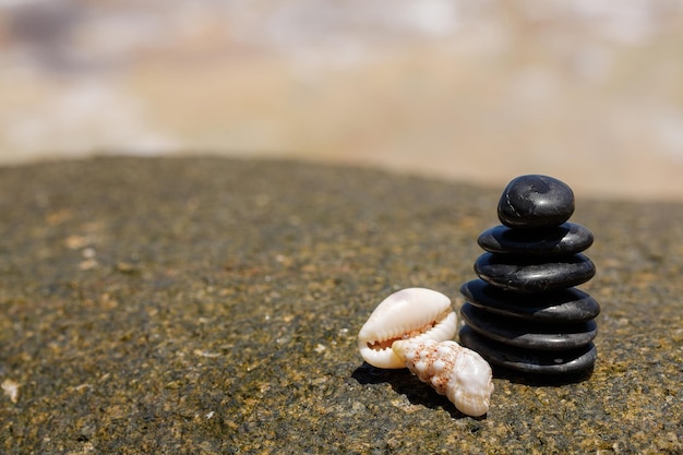 kamieni na plaży