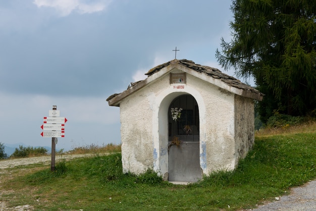 Zdjęcie kaplica w croce dei cardini