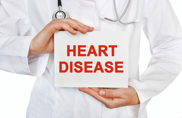 Karta Choroby Serca W Rękach Lekarza