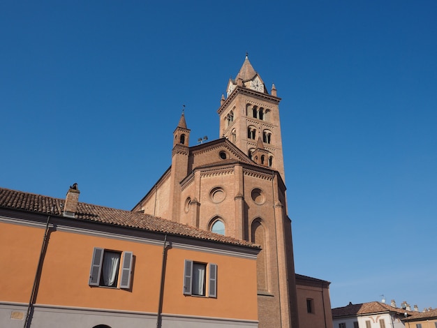 Katedra San Lorenzo w Alba