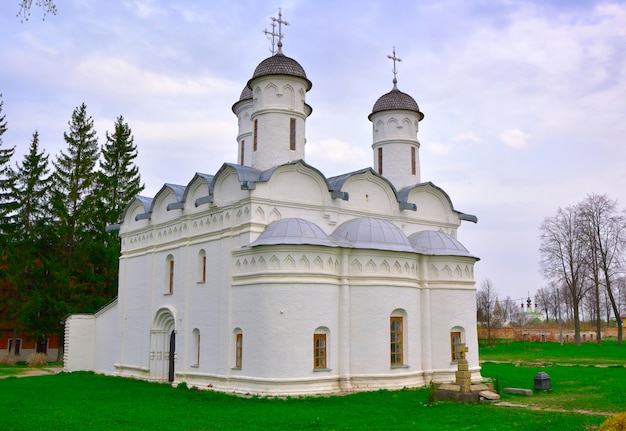 Katedra święceń starego klasztoru