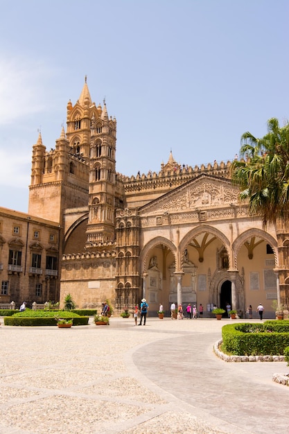 Katedra w Palermo jest kościołem archidiecezji Sycylia we Włoszech