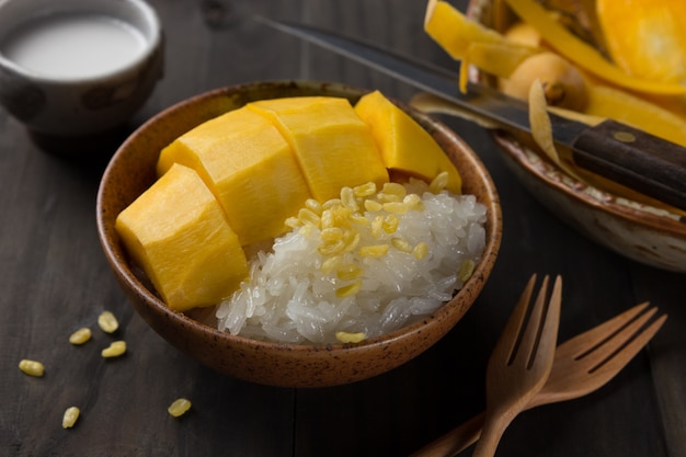 Khao Niew Ma Muang, Mango I Lepki Ryż