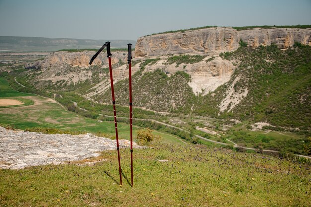 Kije Trekkingowe I Piękny Krajobraz W Górach Krymu